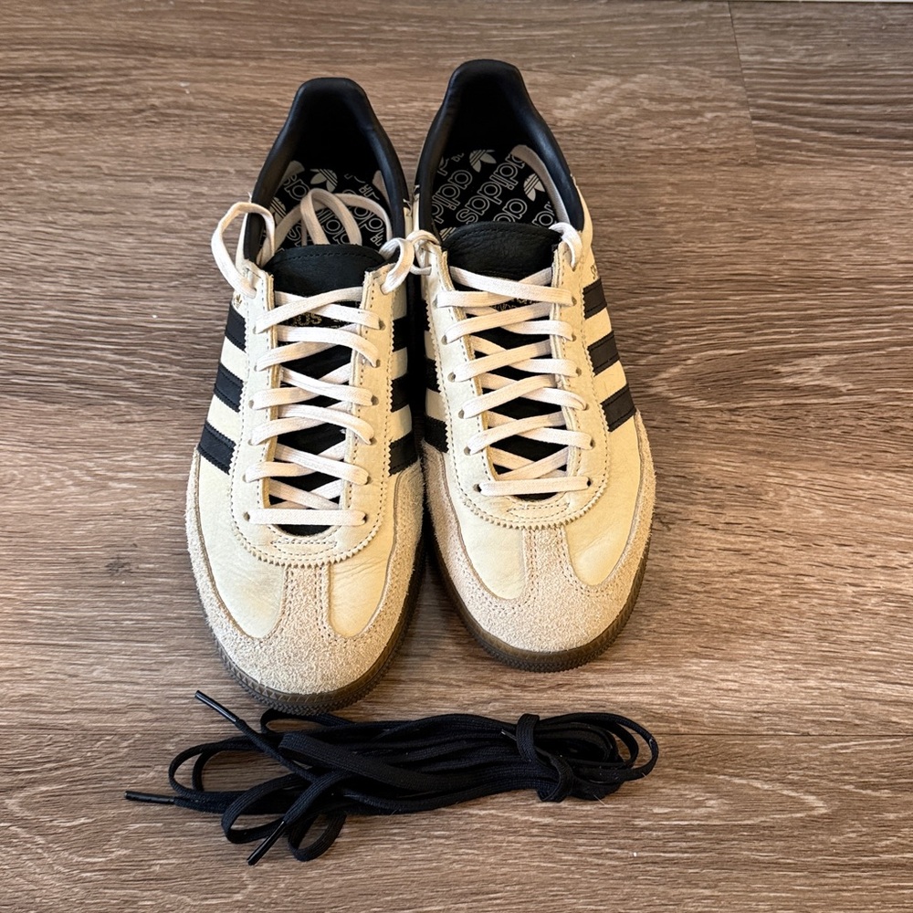 Adidas Women’s Handball Spezial